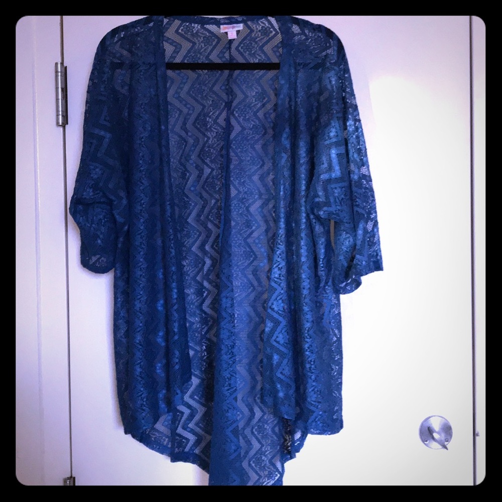 LuLaRoe Lace Lindsay Small